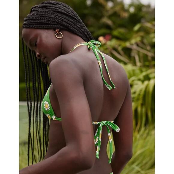 NWT Aerie Aerie Smiley String Triangle Bikini Top Celebrity Green Halter Size XS - Picture 2 of 5